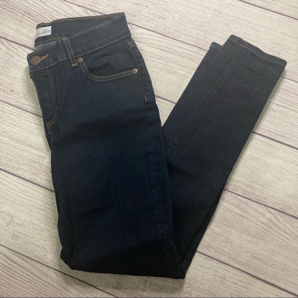 LOFT Petite Dark Denim Legging Jean
